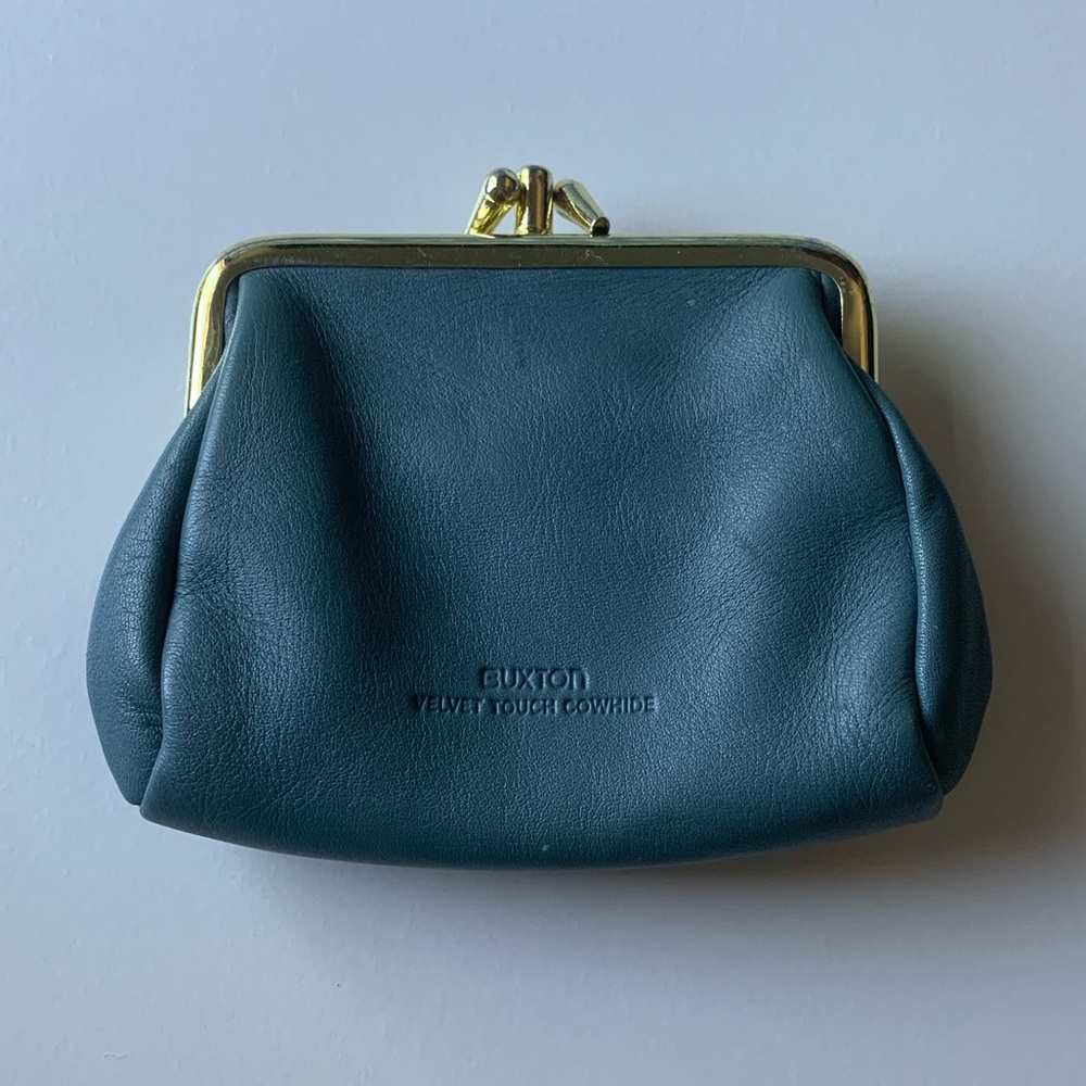 Buxom Velvet Touch Wallet - Picture 2 of 6